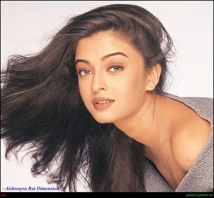 BabeStop - World's Largest Babe Site - aishwarya_rai008.jpg