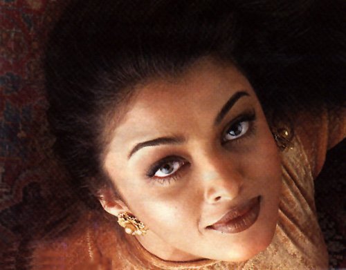 BabeStop - World's Largest Babe Site - aishwarya_rai026.jpg