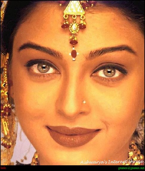 BabeStop - World's Largest Babe Site - aishwarya_rai027.jpg