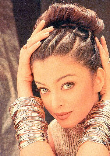 BabeStop - World's Largest Babe Site - aishwarya_rai039.jpg