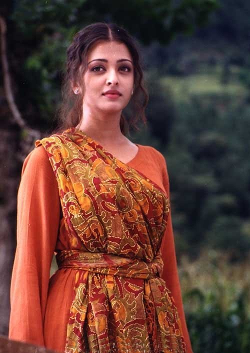 BabeStop - World's Largest Babe Site - aishwarya_rai071.jpg