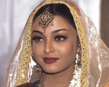 BabeStop - World's Largest Babe Site - aishwarya_rai078.jpg