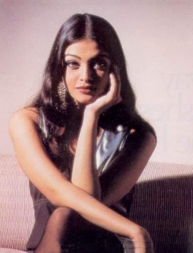 BabeStop - World's Largest Babe Site - aishwarya_rai108.jpg