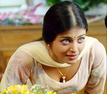 BabeStop - World's Largest Babe Site - aishwarya_rai110.jpg