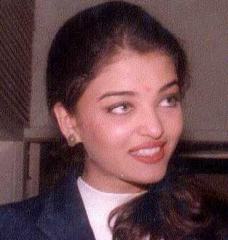 BabeStop - World's Largest Babe Site - aishwarya_rai139.jpg