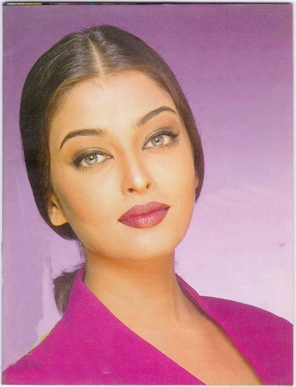 BabeStop - World's Largest Babe Site - aishwarya_rai146.jpg