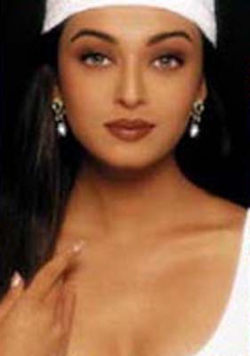BabeStop - World's Largest Babe Site - aishwarya_rai154.jpg